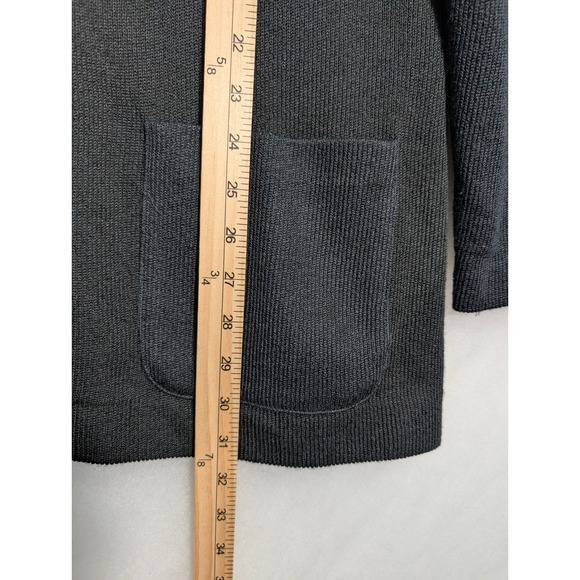 XL Vtg Leslie Fay Collections Black Knit Cardigan Longline Sweater Gold Crest - Picture 8 of 8